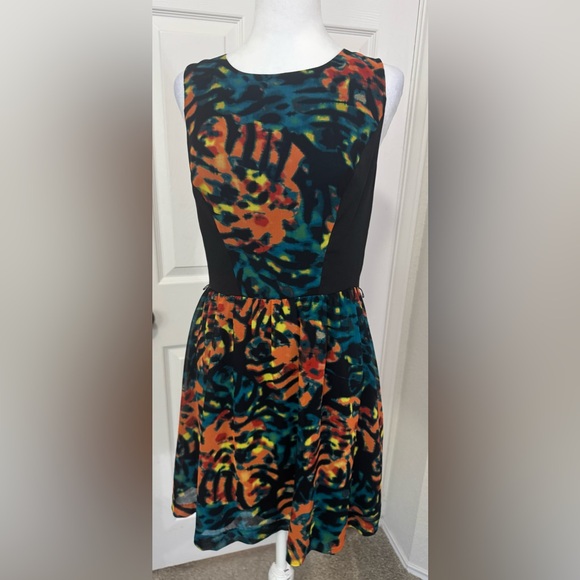 Kensie Fit and Flare Sleeveless Mini Dress Size M - Picture 7 of 9